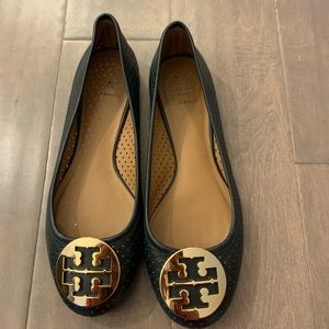 NEW Tory Burch Navy Flats